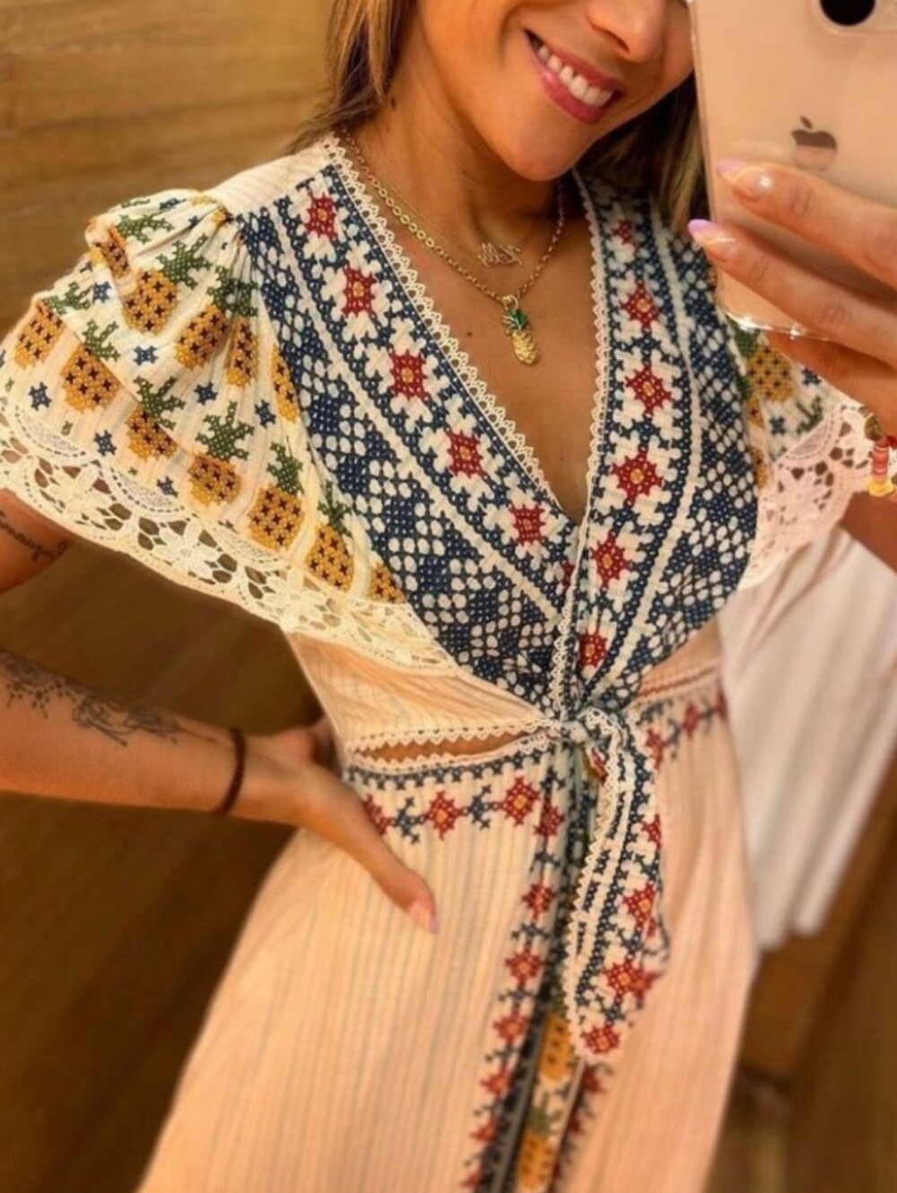 FARM Rio Maxi Dress White Floral Blue Tropical Cut Outs Sleeves Size XL - Picture 2 of 15